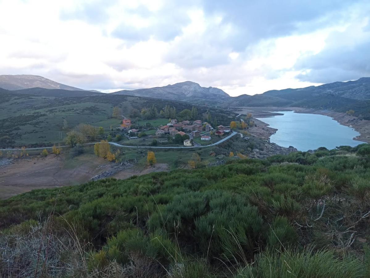Hotel Pico Espiguete Alba de los Cardaños Dış mekan fotoğraf