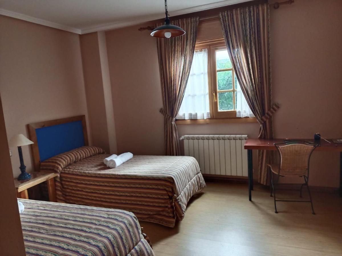 Hotel Pico Espiguete Alba de los Cardaños Dış mekan fotoğraf
